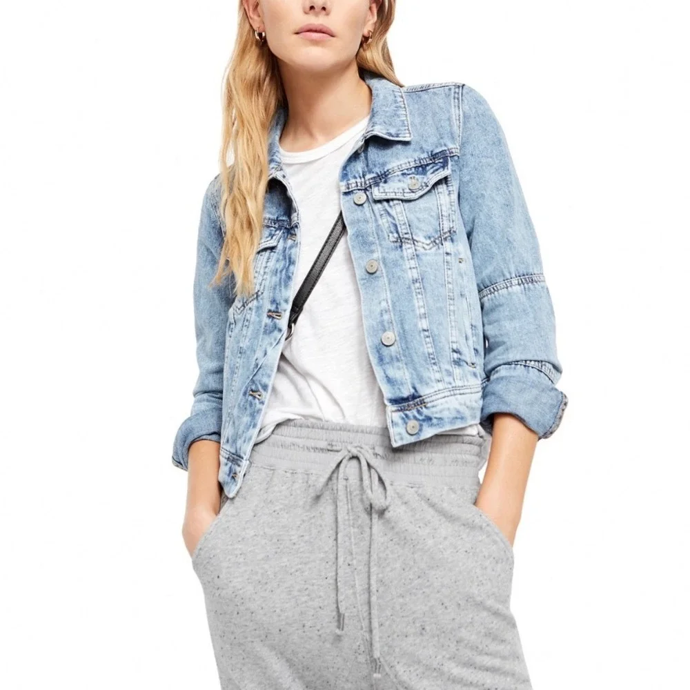 Free People Rumors Denim Jacket Indigo Blue Light Wash Cropped XS OB809197 NEW